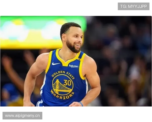 格林挡拆为库里制造空位 比上季更能提升末节效率